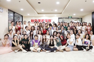 悦风美妆学院——中国新一代美妆教育引航品牌！