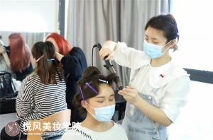 北京化妆培训学校哪家专业？