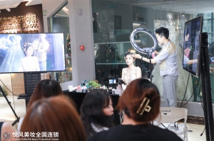 北京好的化妆学校是哪家？想学化妆的人了解一下。