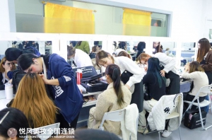 关于北京学化妆，分享一些经验和建议给大家参考！